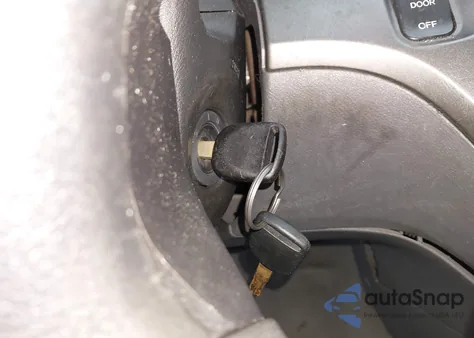 2007 Honda Odyssey Lx из США, поврежденный, VIN 5FNRL382X7B101726